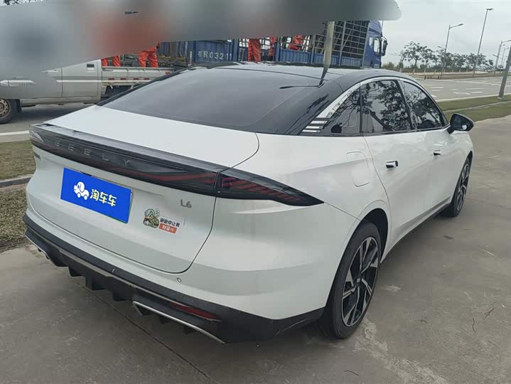 Фото 3 - Geely Galaxy L6