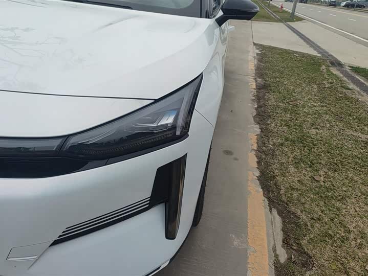 Фото 5 - Geely Galaxy L6