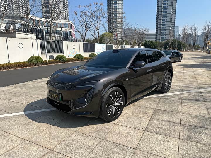 Фото 1 - Avatr 07