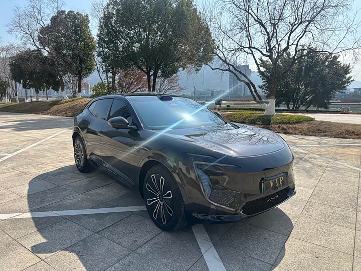 Фото 3 - Avatr 07