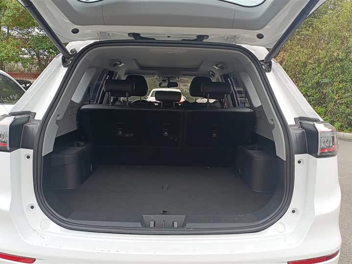 Фото 4 - Chery Tiggo 8