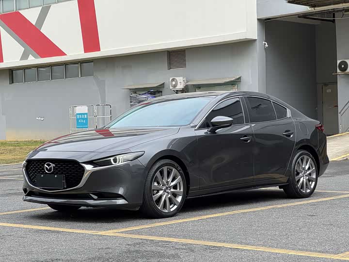 Photo 1 - Mazda 3 (Axela)