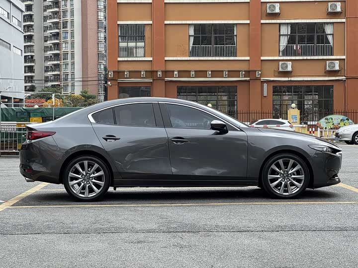 Photo 4 - Mazda 3 (Axela)