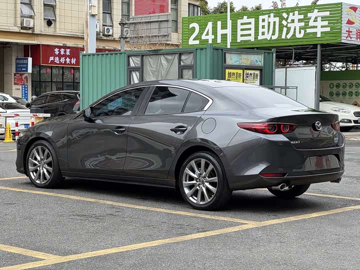 Photo 5 - Mazda 3 (Axela)