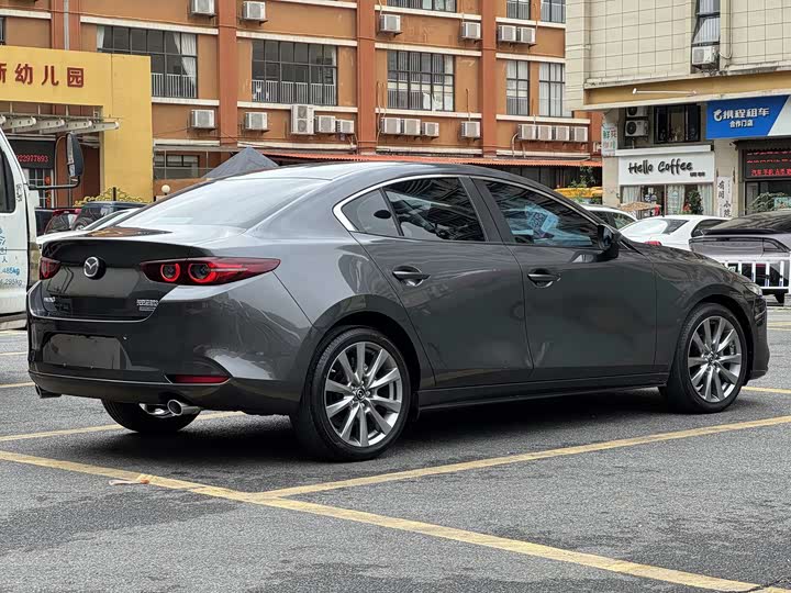 Photo 6 - Mazda 3 (Axela)