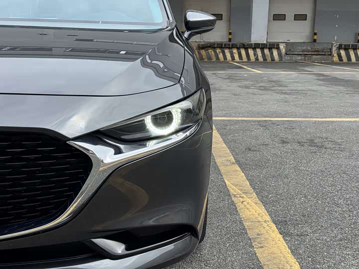 Photo 8 - Mazda 3 (Axela)