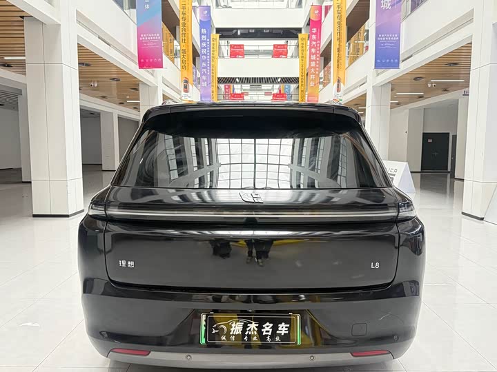Фото 5 - LiXiang L8