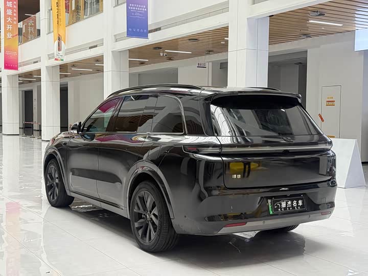 Фото 6 - LiXiang L8