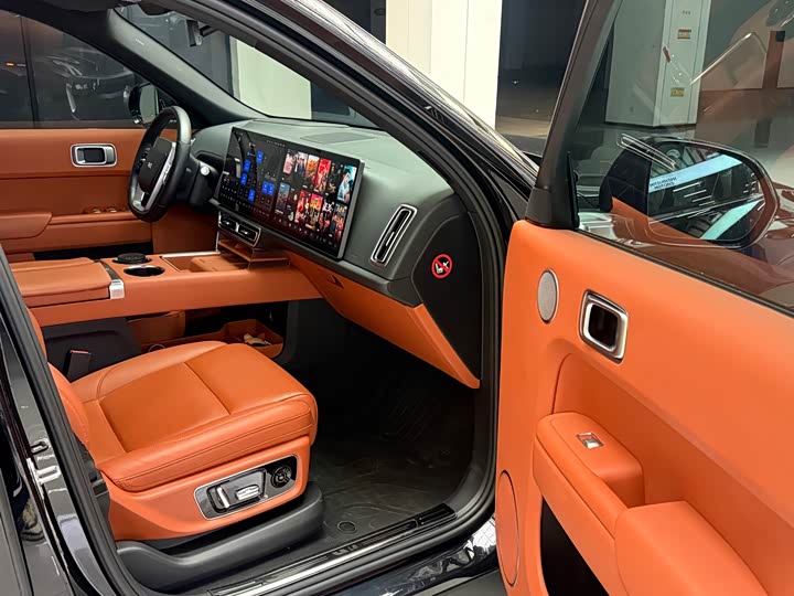 Фото 9 - LiXiang L8