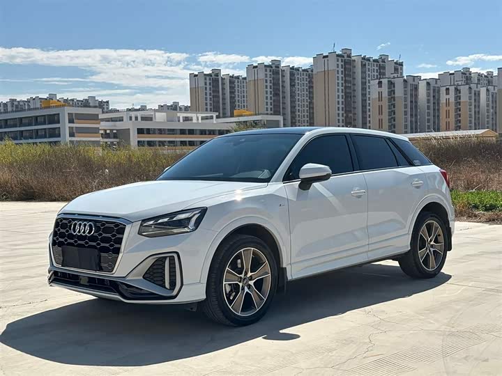 Фото 1 - Audi Q2L