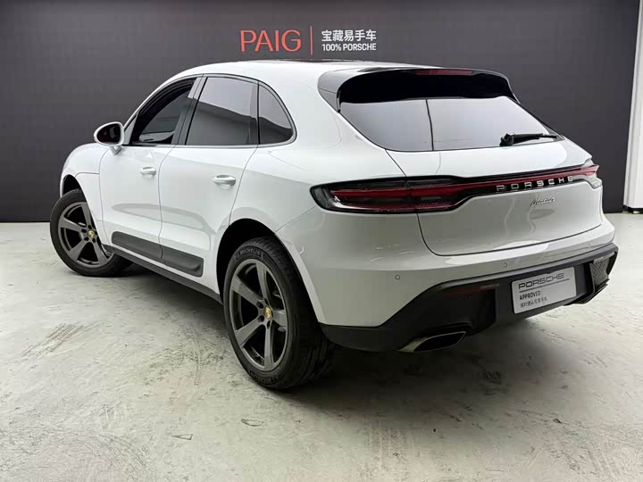 Фото 2 - Porsche Macan
