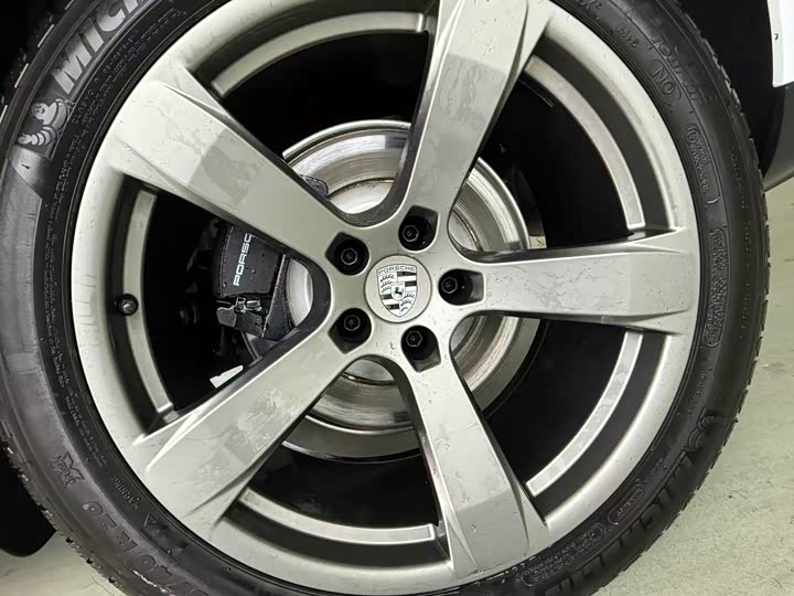 Фото 6 - Porsche Macan