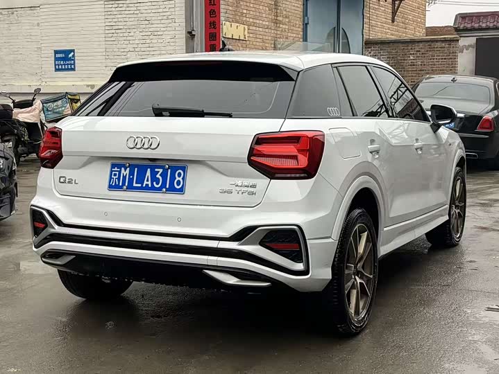 Фото 4 - Audi Q2L