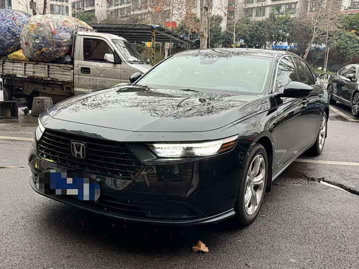 Photo 1 - Honda Accord