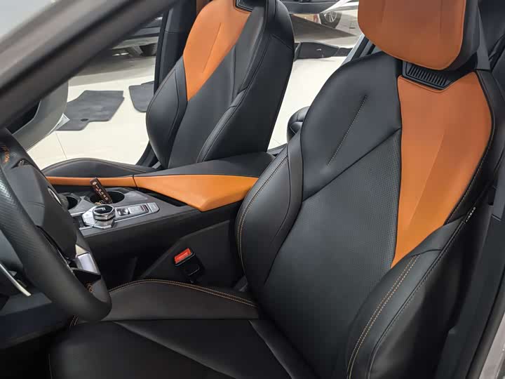 Photo 5 - Changan UNI-V