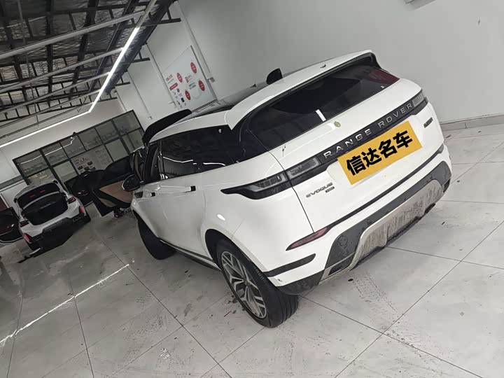 Фото 3 - Land Rover Range Rover Evoque L