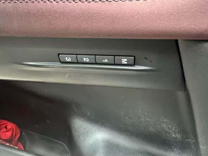 Фото 7 - Land Rover Range Rover Evoque L