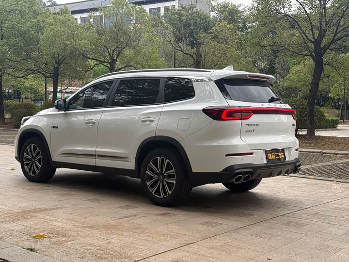 Фото 4 - Chery Tiggo 8