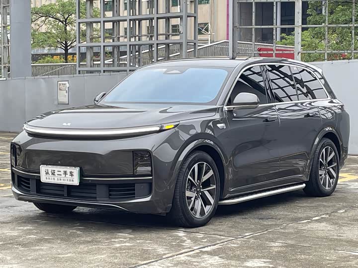 Фото 1 - LiXiang L8