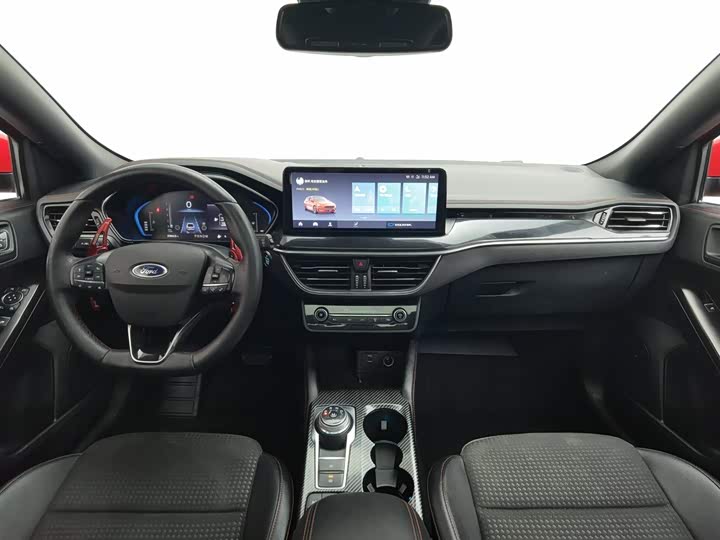 Фото 5 - Ford Focus