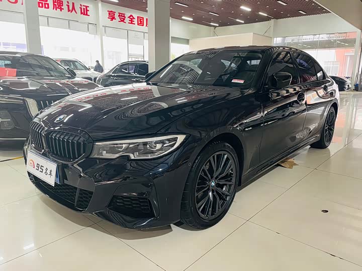 Фото 1 - BMW 3 Series