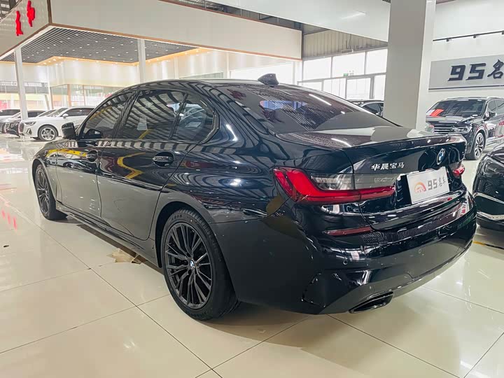 Фото 6 - BMW 3 Series