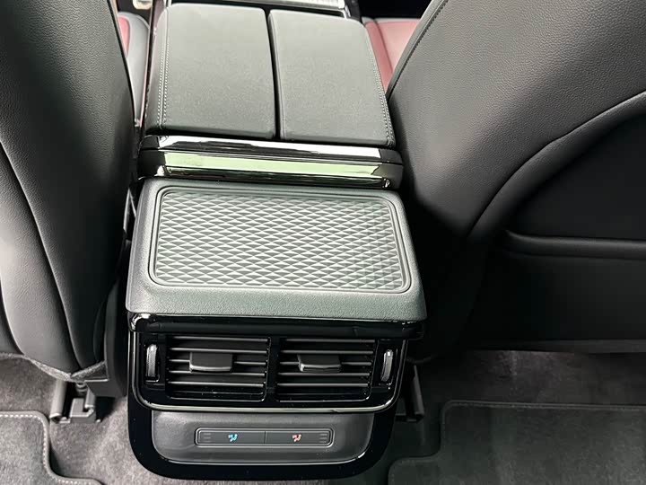 Фото 6 - Land Rover Range Rover Evoque L