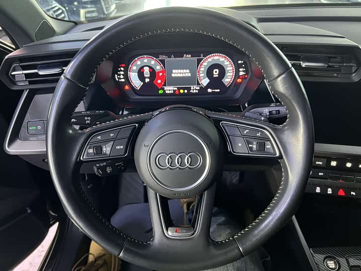 Фото 9 - Audi A3