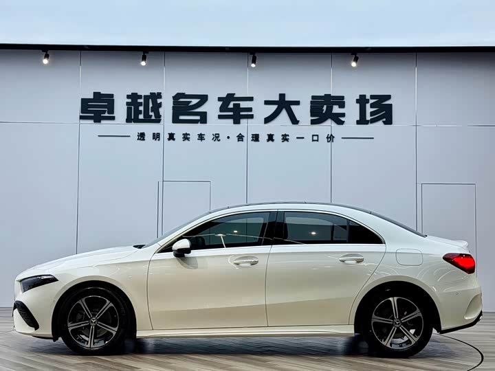 Фото 3 - Mercedes-Benz A-Class