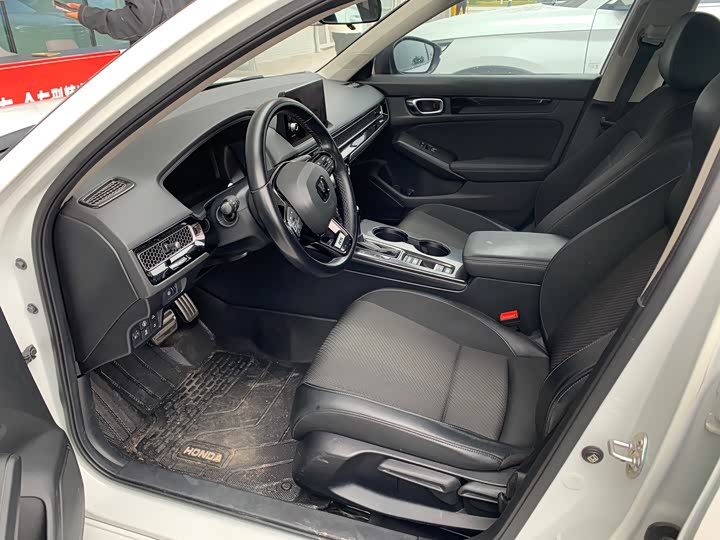 Фото 4 - Honda Integra