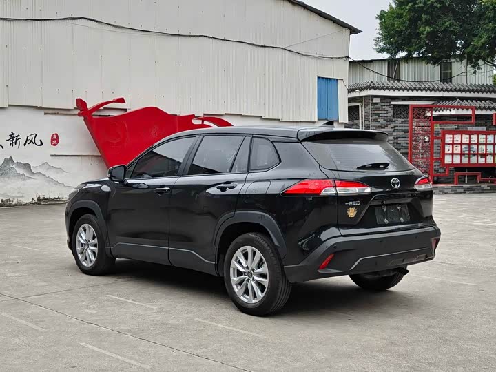 Фото 3 - Toyota Corolla Cross