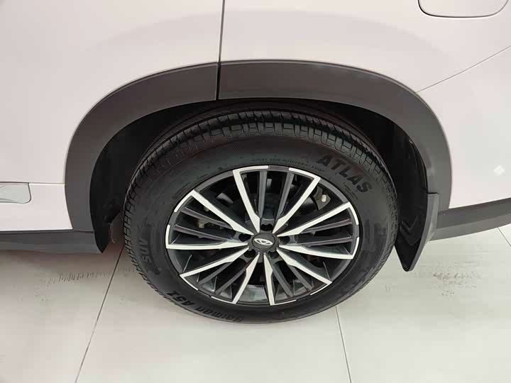 Фото 9 - Chery Tiggo 8 Plus