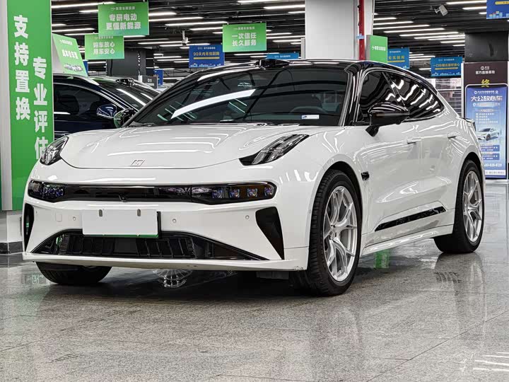 Фото 1 - Zeekr 001