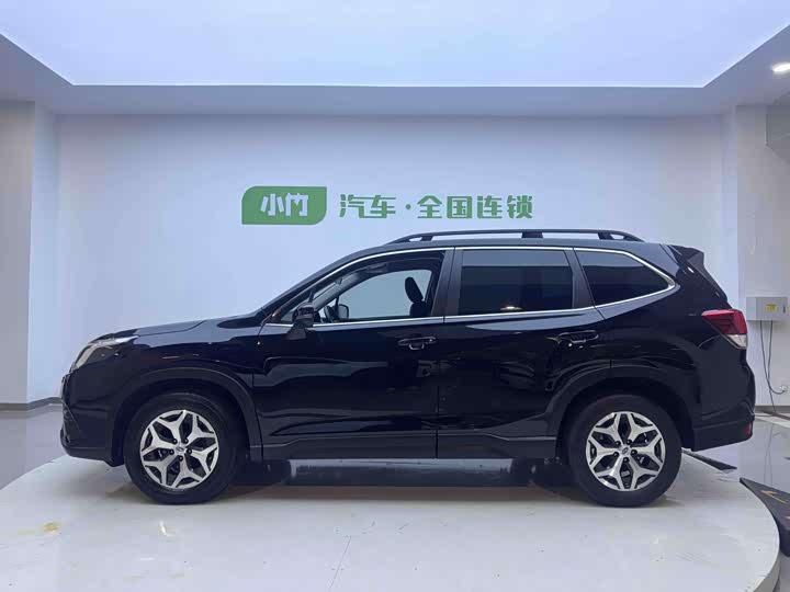 Фото 8 - Subaru Forester