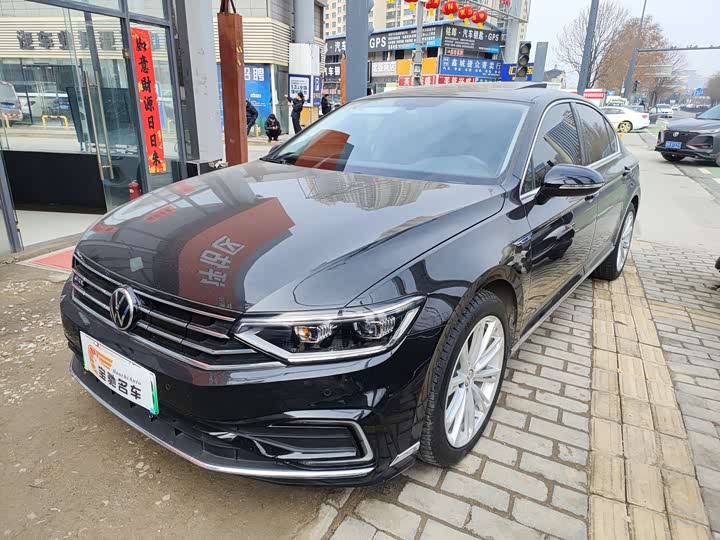 Фото 1 - Volkswagen Magotan GTE Hybrid