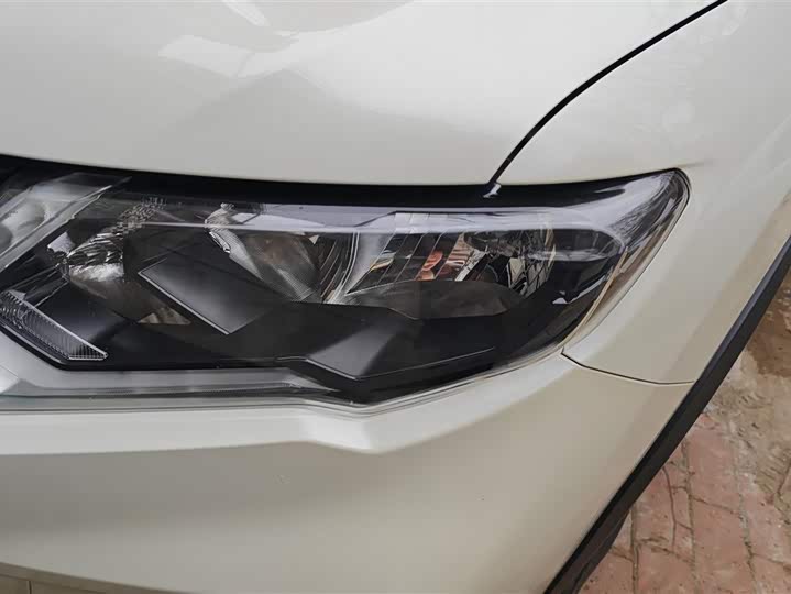 Photo 5 - Nissan X-Trail