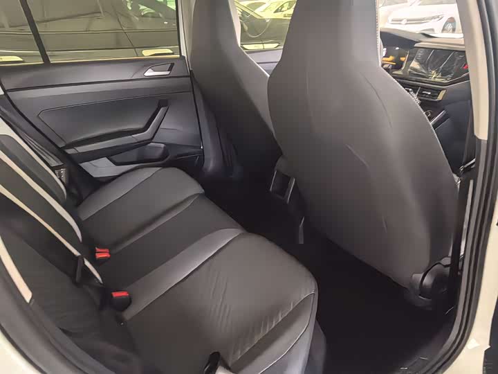 Photo 6 - Volkswagen Lavida