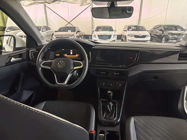 Photo 7 - Volkswagen Lavida