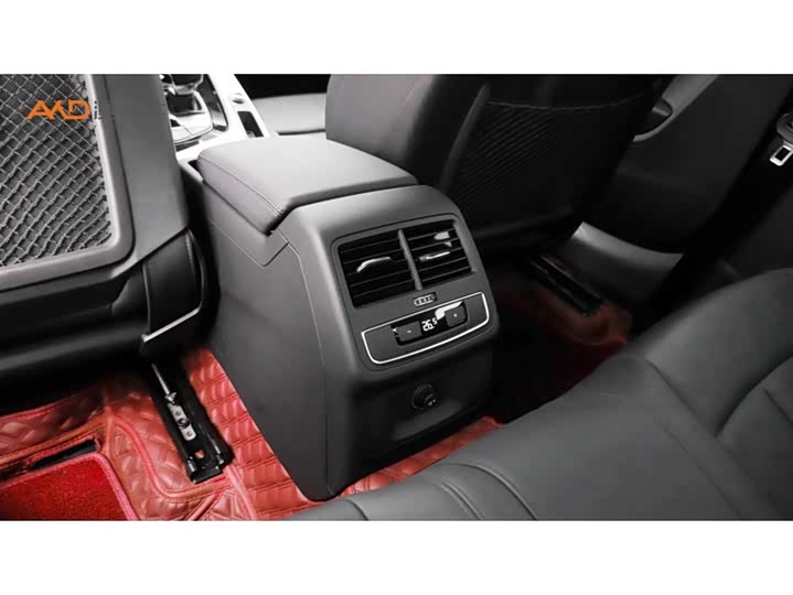 Фото 9 - Audi A5