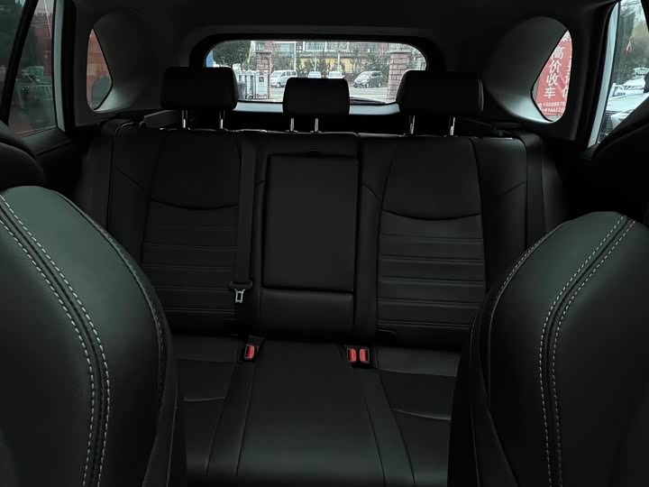 Photo 9 - Toyota Wildlander