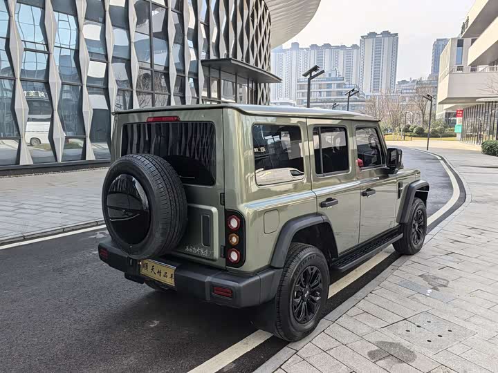 Фото 5 - BAW 212 T01