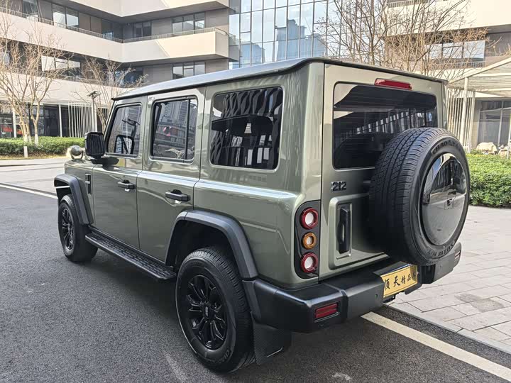 Фото 6 - BAW 212 T01