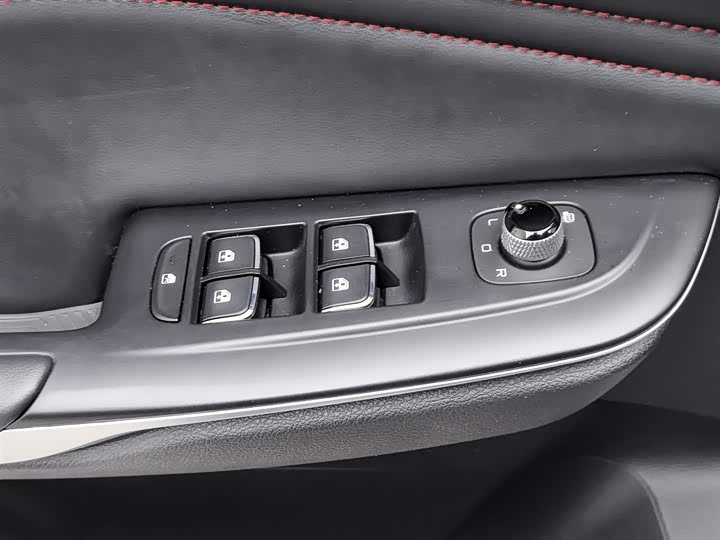 Фото 9 - Bestune T55