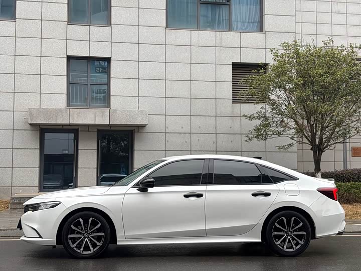 Фото 4 - Honda Integra