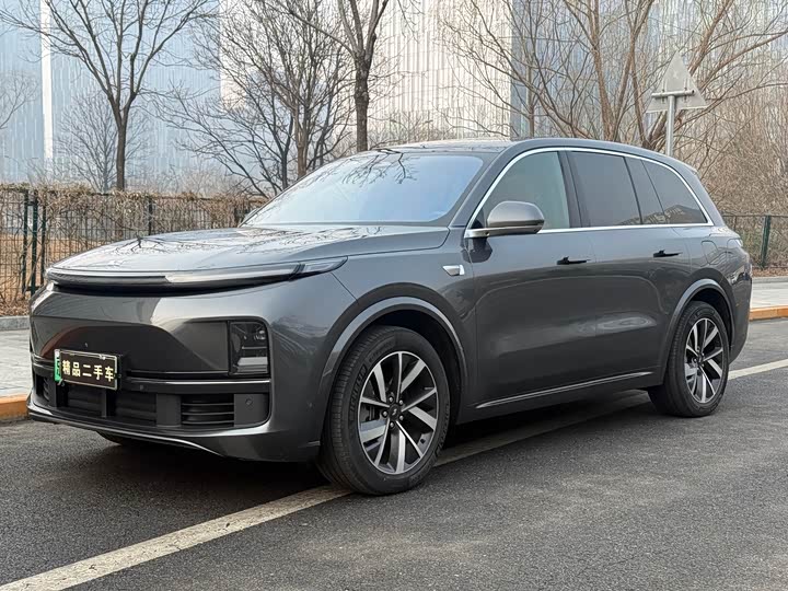 Фото 1 - LiXiang L8