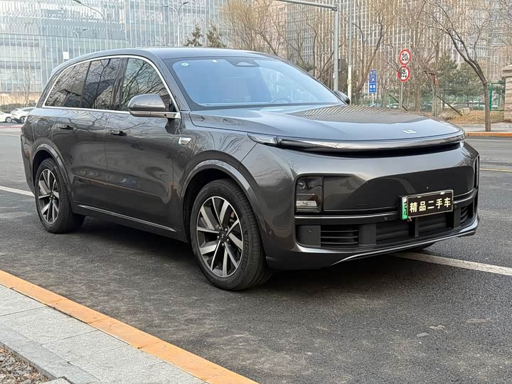 Фото 2 - LiXiang L8