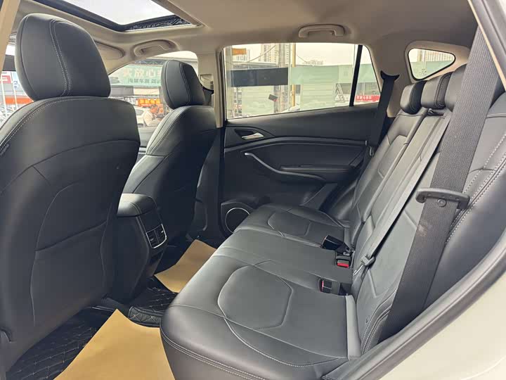 Фото 5 - BYD Song