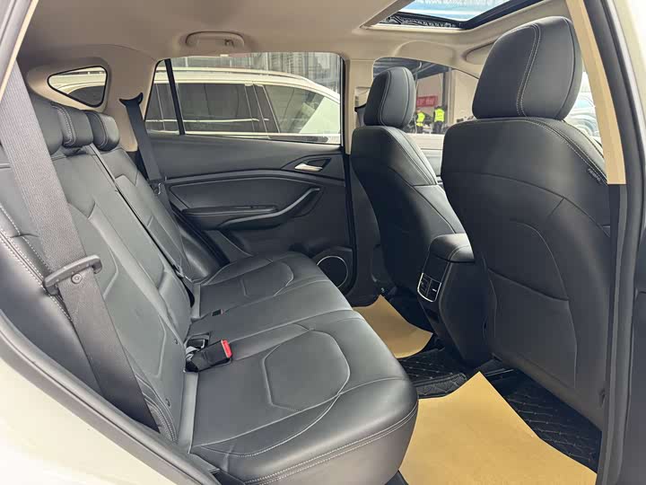 Фото 6 - BYD Song