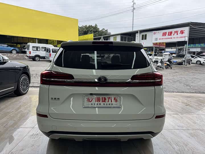 Фото 9 - BYD Song