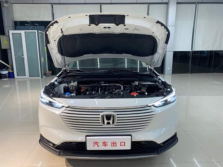 Фото 7 - Honda Vezel